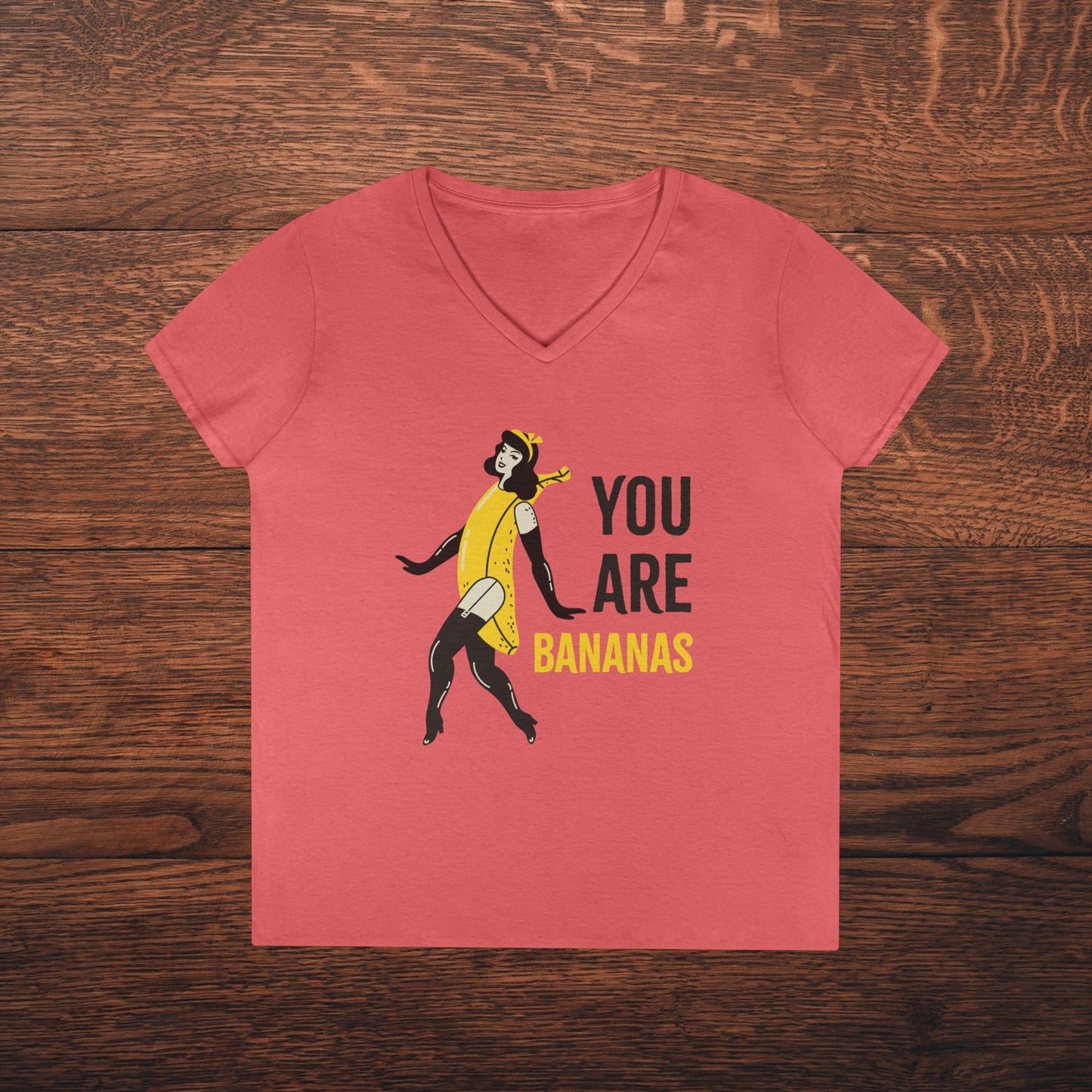 You Are Bananas! Graphic V-Neck Tee – Alma Cerámica